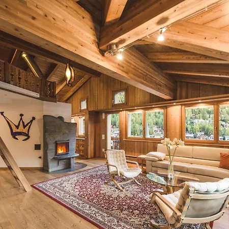 Luxury & By Mountain Exposure Apartamento