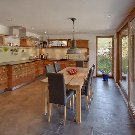 Luxury & By Mx Daire *